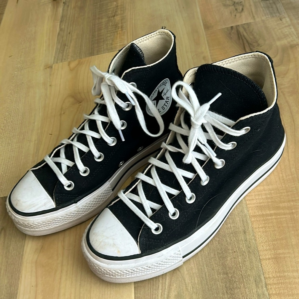 Platform converse